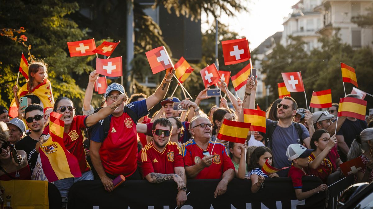 Hvězdná Bonmatíová se po propuštění z nemocnice připojila ke Španělkám na ME