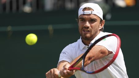 TENIS ONLINE: Macháč první set nezvládl. S outsiderem z Dánska padl v tie-breaku