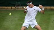 TENIS ONLINE: Menšík se rozjel a blíží se k postupu! Macháč vstoupil do Wimbledonu parádním výkonem
