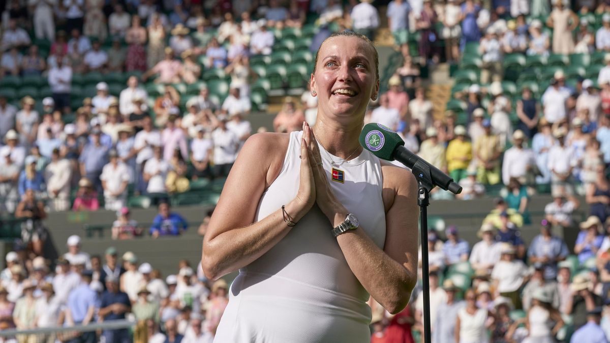 FOTO: Loučení Kvitové s Wimbledonem, tleskaly tribuny i soupeřka