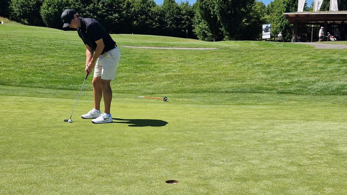 Přepsal dějiny českého golfu a jako amatér míří na slavný major. Od dvou let jsem ťukal do balonu, říká student Jakubčík