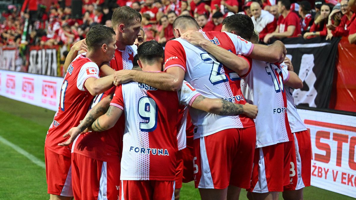 Slavia opanovala vršovické derby. Jablonec po Spartě obral o body i Plzeň, Karviná slaví