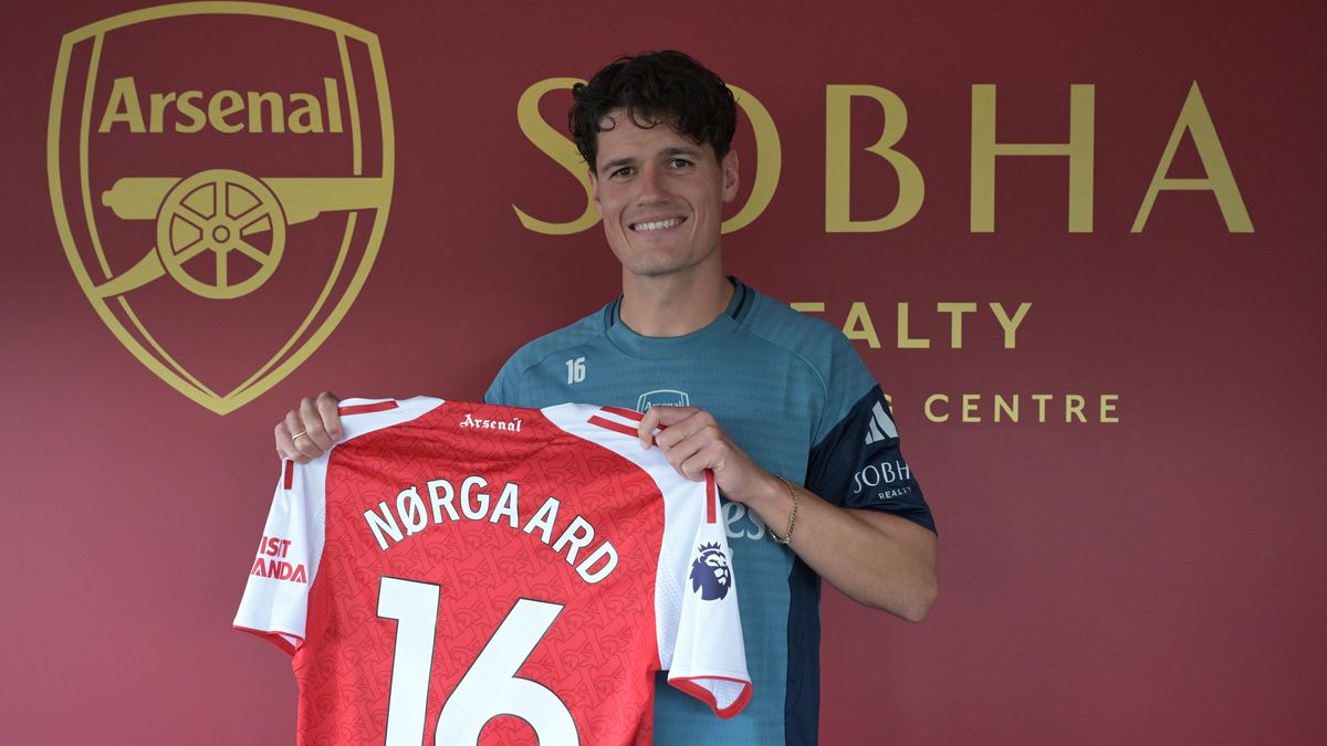 Arsenal má třetí letní posilu. Z Brentfordu získal dánského záložníka Nörgaarda