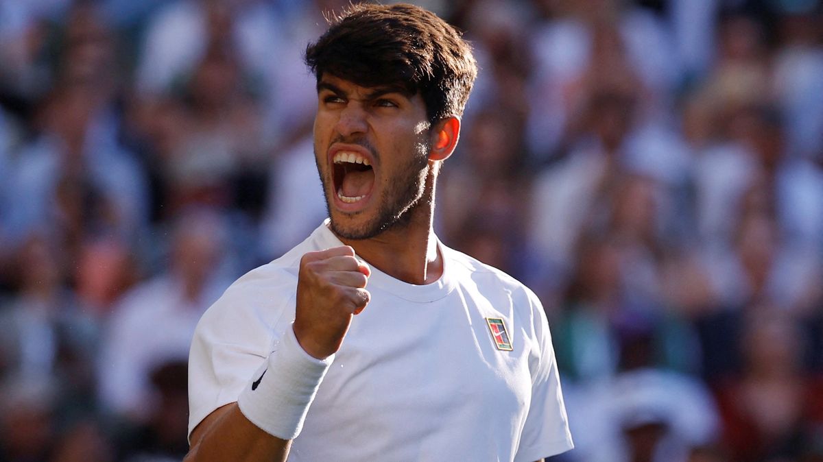 Alcaraze čeká v semifinále Fritz, poté Wimbledon uvidí hit mezi Sinnerem a Djokovičem