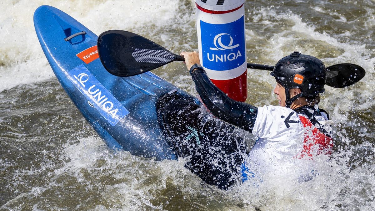 Kajakářka Janotová je juniorskou vicemistryní světa, kanoisté mají dva bronzy