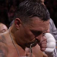 Oleksandr Usyk a jeho emoce bezprostředně po duelu