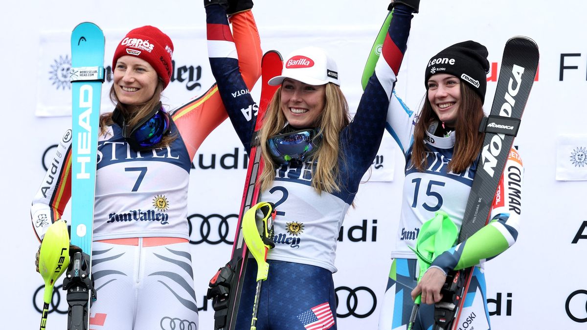 Blamáž lyžařské federace. Musela upravit pravidla o spodním prádle