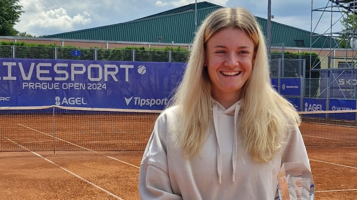 Sedm výher v řadě. Na skvělý debut v BJK Cupu navázala česká tenistka vyhraným turnajem