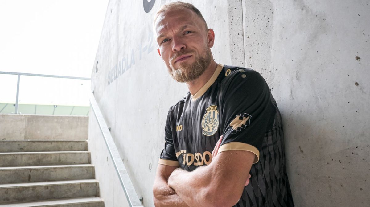 Česko je pro mě druhý domov. Van Buren o angažmá v Hradci Králové, jazyku i Slavii