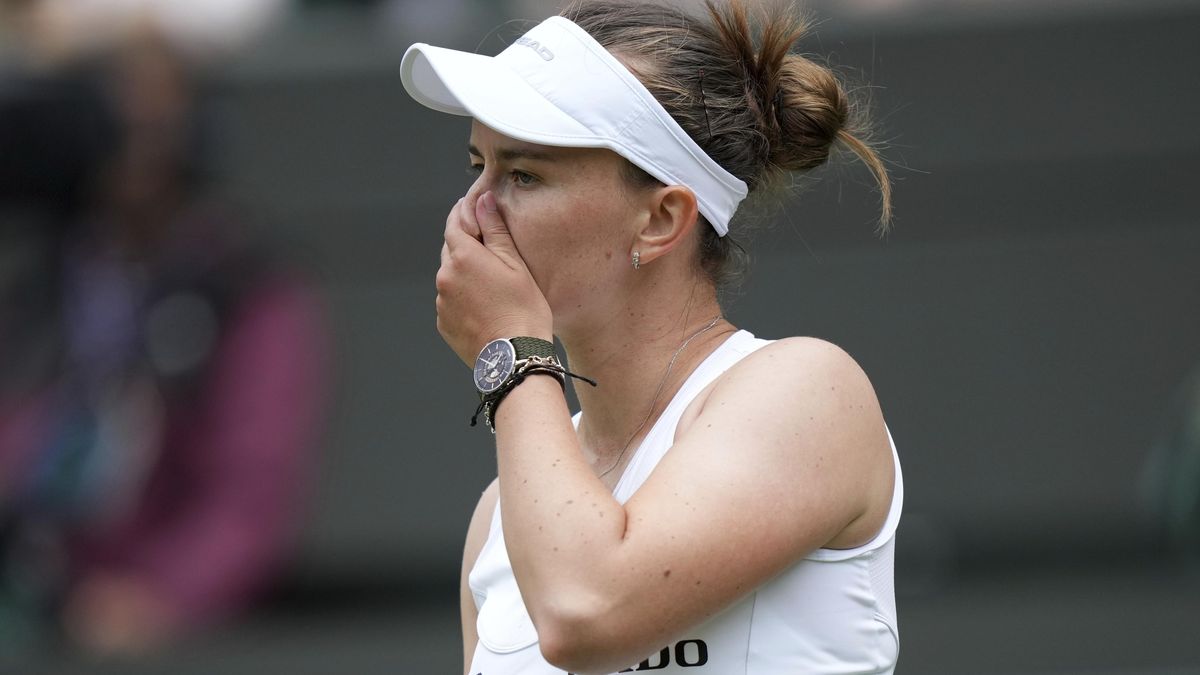 Krejčíková odstoupila ve Wimbledonu ze čtyřhry