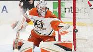 Brankář Dostál se obrátil na arbitráž. Anaheim bude usilovat o dohodu před vypuknutím jednání