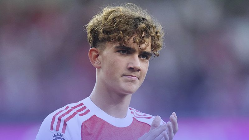 MADE IN ENGLAND: Patnáctiletý kluk v Premier League byl neskutečný