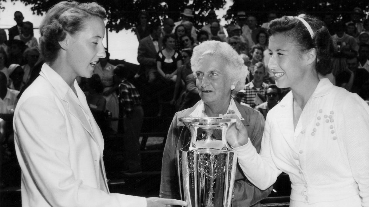 Zemřela trojnásobná grandslamová vítězka Mortimerová-Barrettová