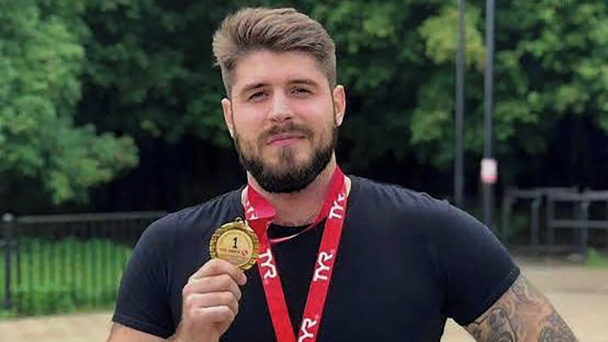 Ruský plavec zmizel beze stopy. Jeho krajané kritizují záchrannou akci