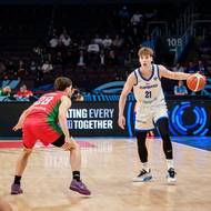 Petr Křivánek v akci proti Portugalsku