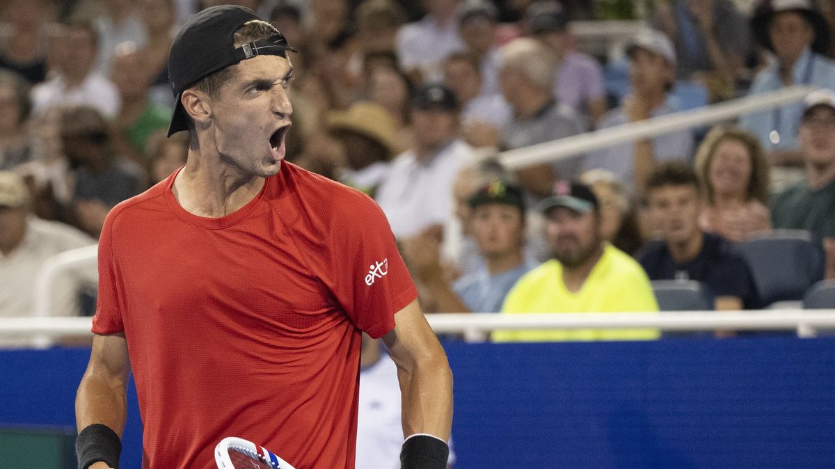 Francouzská tenisová senzace dál v Cincinnati kosí hvězdy. Už vydělala víc než za celou sezonu