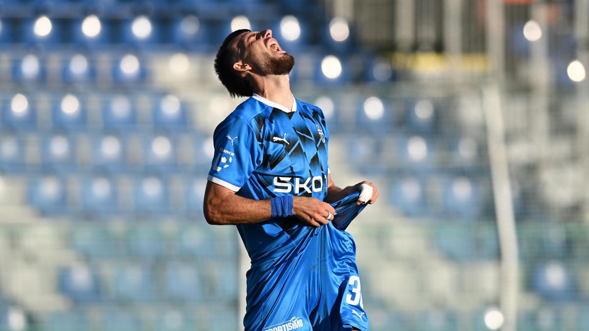 Prebsl skončí v Boleslavi. Slavia ho prodá do Karviné