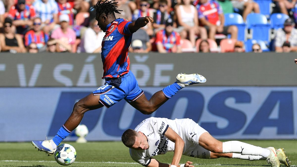 FOTBAL ONLINE: Za Plzeň se proti Slovácku trefil Adu, Boleslav snížila ve Zlíně