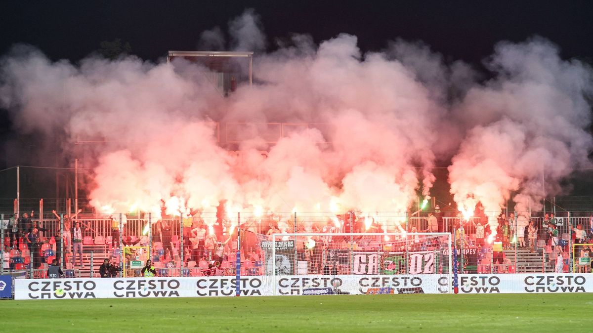 Poláci po fotbalovém zápase zuří: Izraelci nám nadávali do nácků!