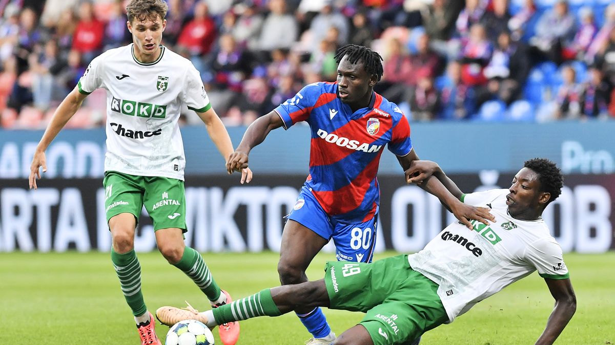 ŤUKES: Trapné divadlo hosta ze Slavie. Ve Skotsku by ho za to sežrali, míní expert