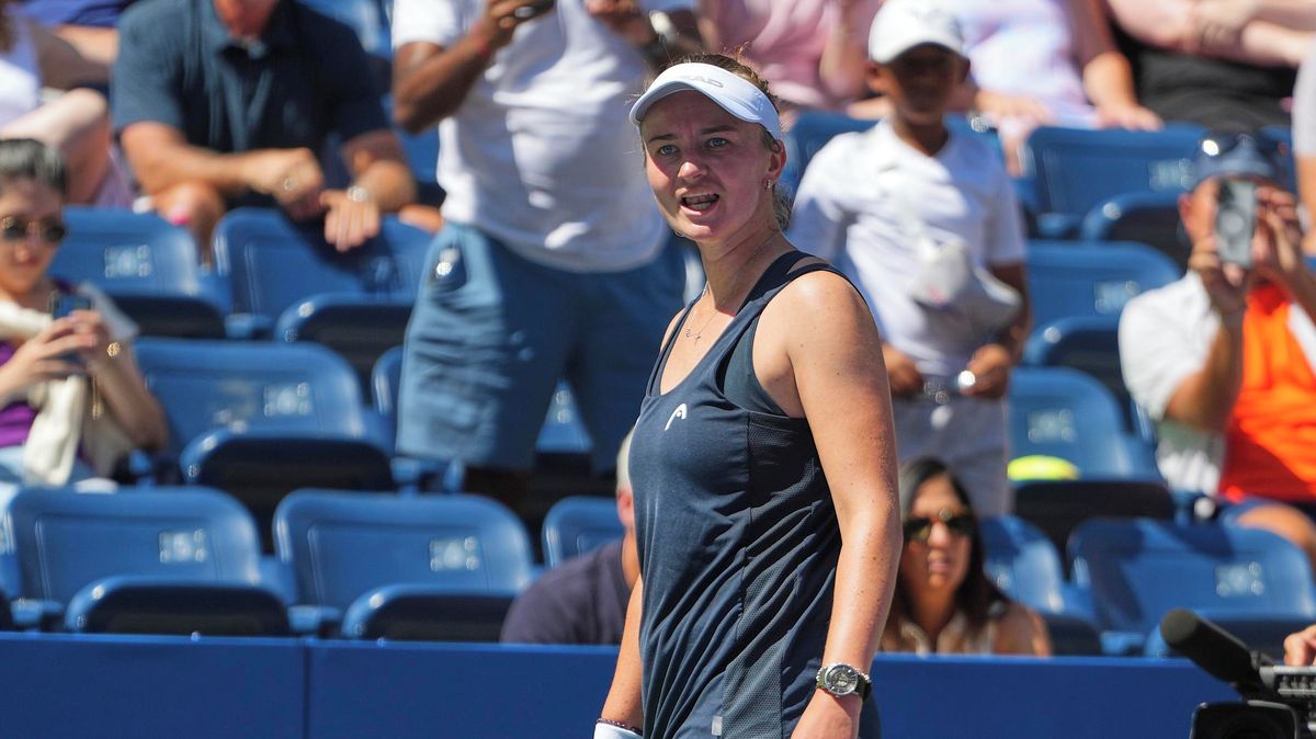 Kde to je? Tady? Krejčíková pobavila New York zoufalým hledáním. Pomáhala soupeřka i sudí