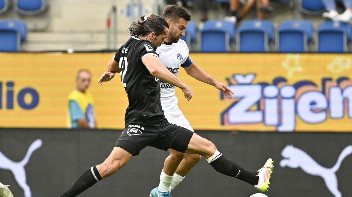 Jablonec vyhrál na Slovácku a jde před Slavii