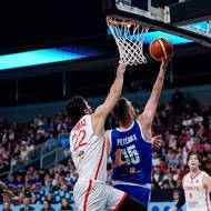 Zakončení Martina Peterky přes tureckou obranu