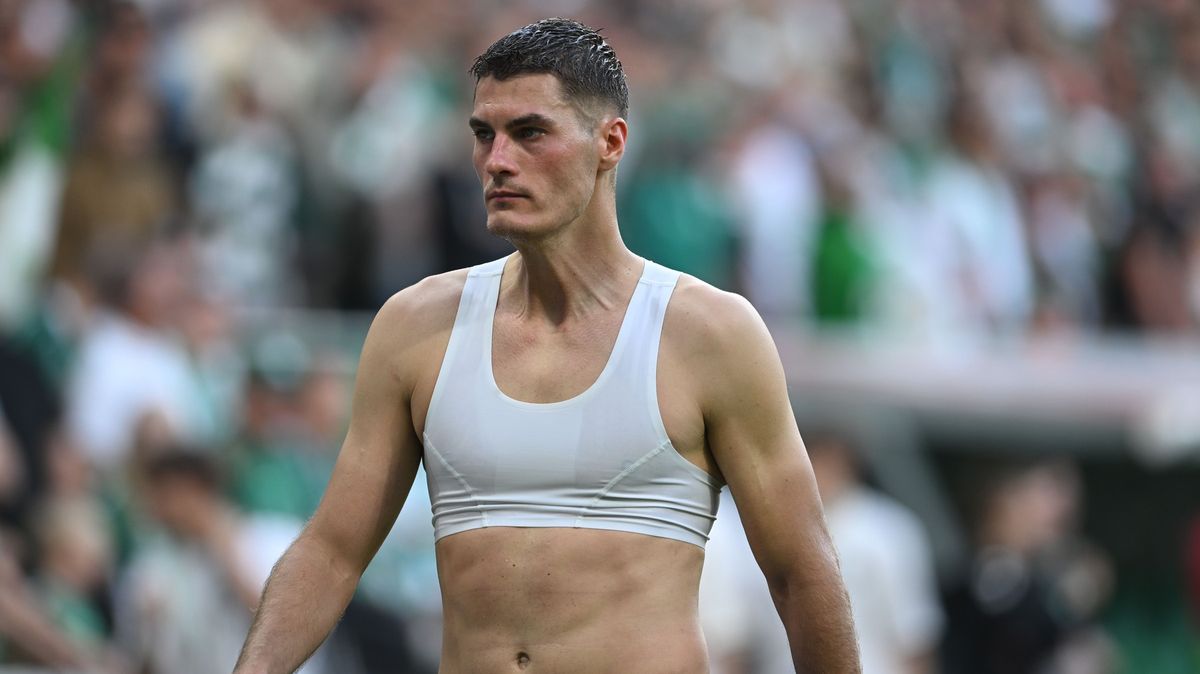 Schickův milník překryla frustrace, v Leverkusenu je dusno