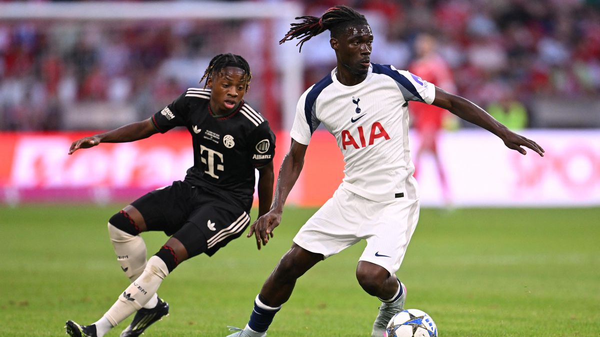 Přísný trest. Kouč Tottenhamu nevzal na Superpohár hráče kvůli opakovaným pozdním příchodům