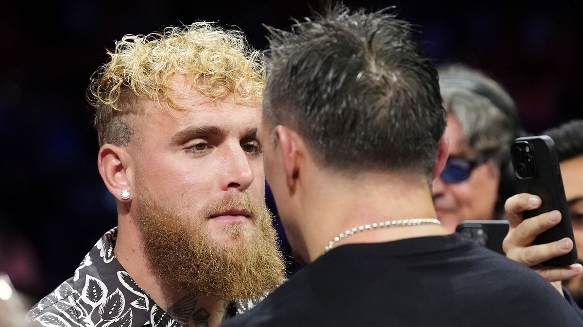 Nečekaný zvrat. Usyk s Paulem jednají o MMA souboji