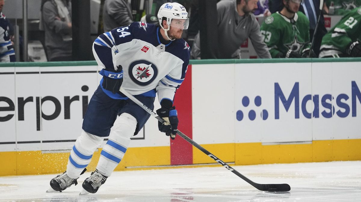 Obránce Samberg podepsal s Winnipegem