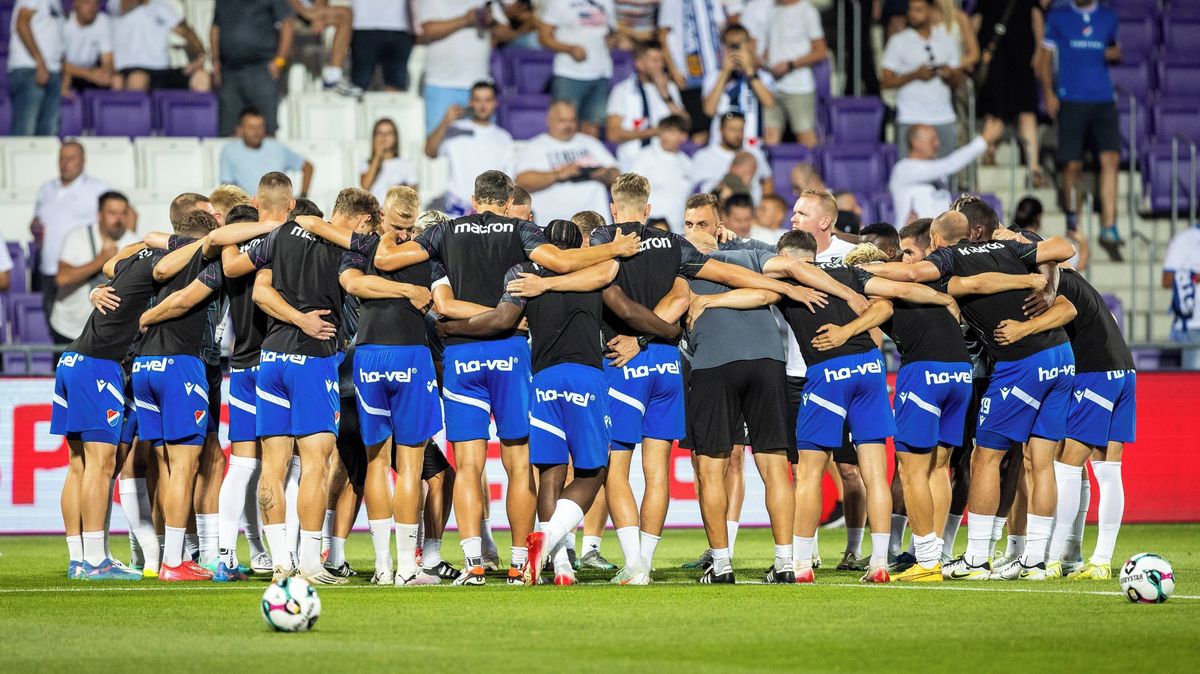 Austrii čeká po nezdaru s Baníkem prodej hráčů, píše rakouský tisk