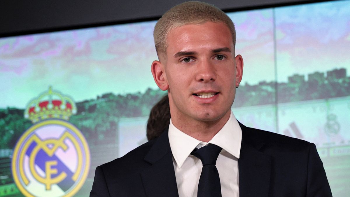 Argentinský talent Mastantuono dostal přestup do Realu Madrid k narozeninám