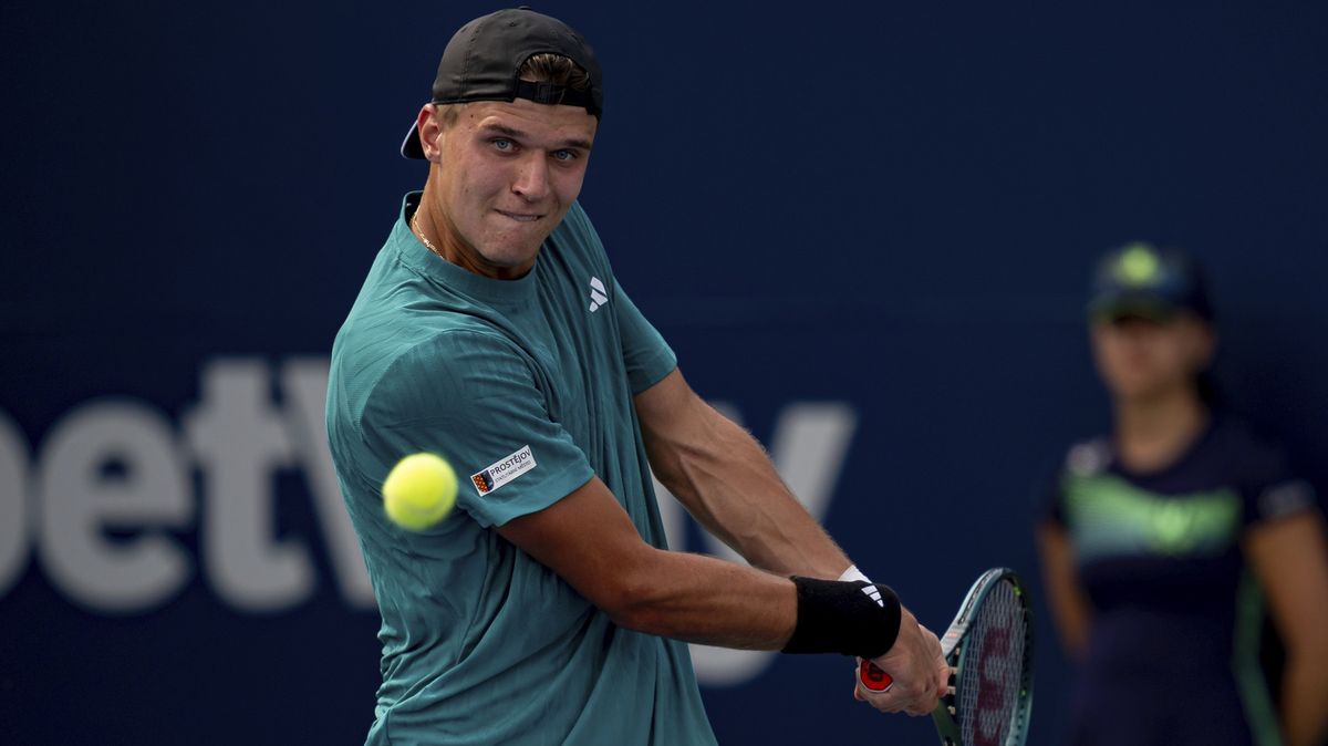 Těžká prověrka pro Menšíka i Lehečku, Češi zabojují o osmifinále Masters