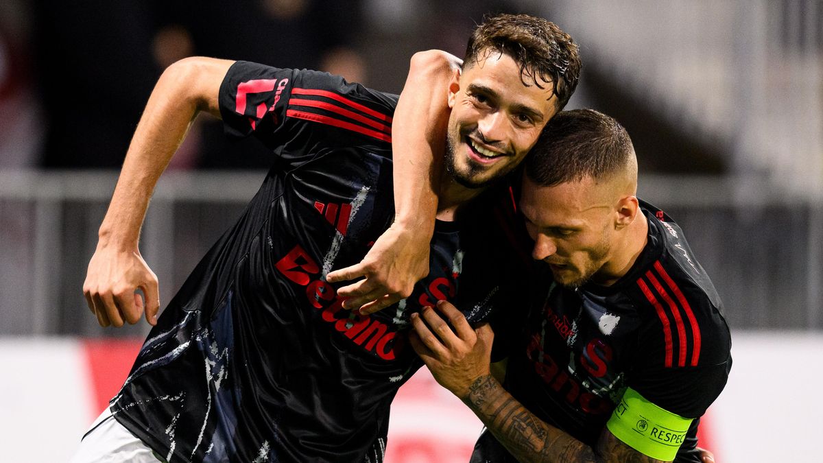 Sparta dominovala a je první. Slavia zvládla drama, bodoval i Baník