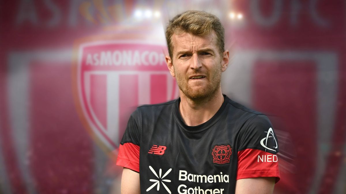 Rozprodej Leverkusenu pokračuje. Z Bayeru odchází brankář Hradecky