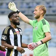 Mamadou Kone, Dolarů Wandji a brankář Filip Nalezinek z Českých Budějovic