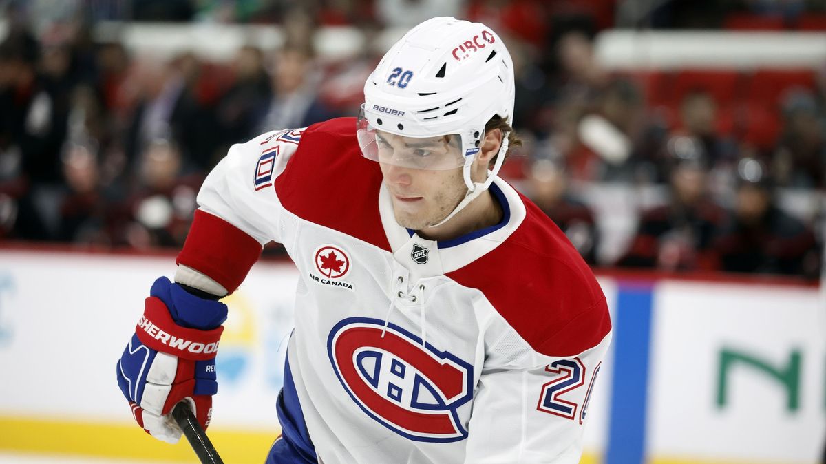 Hororový moment. Slovenská hvězda NHL dostala bruslí do obličeje