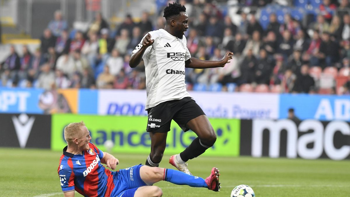 FOTBAL ONLINE: Drama. Převaha Plzně roste, nováček spolehlivě brání. Jablonec se dotáhl na Slavii