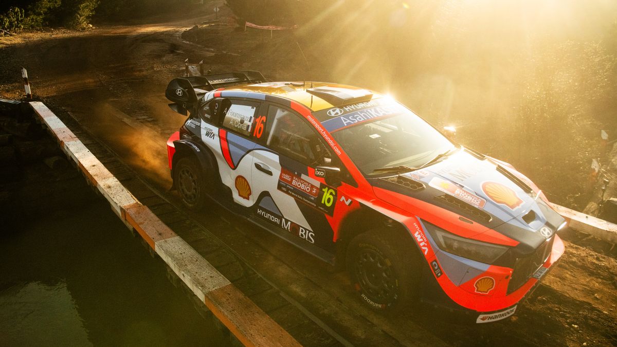 Ogier se v Praze neukáže. I tak centrem města projedou speciály WRC