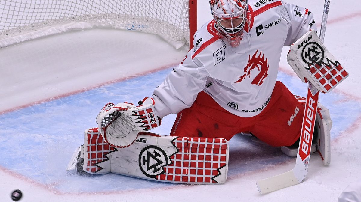Pššt, ať to nevyplašíme, nechtěl Mazanec mluvit o pozici nejlepšího gólmana extraligy