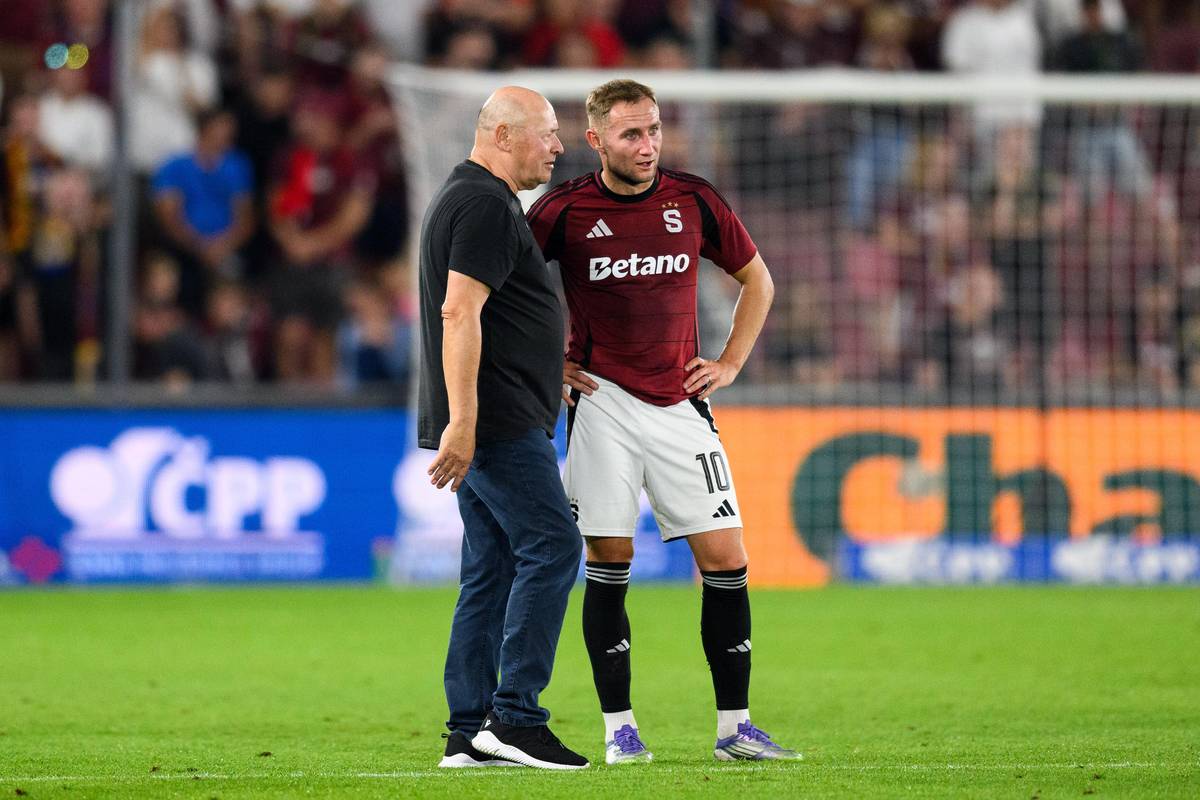 Trenér Viktorie Miroslav Koubek hovořil po zápase se sparťanem Janem Kuchtou