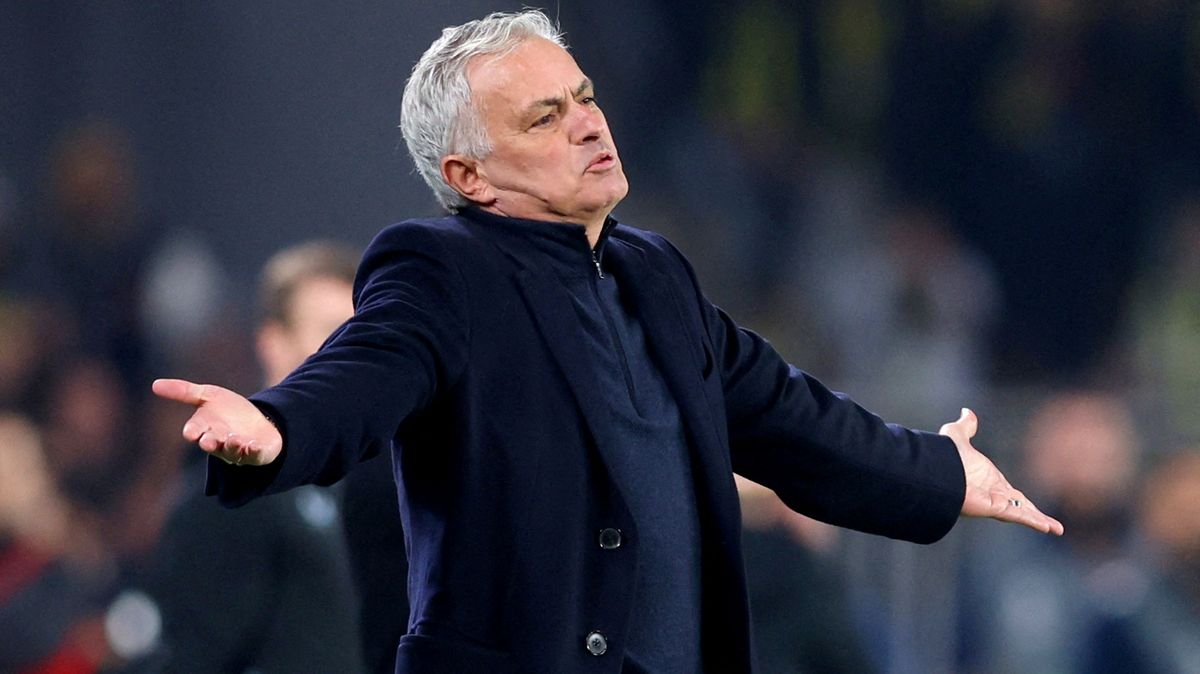 Mourinho bude po 25 letech znovu trénovat Benficu, dohoda je na spadnutí