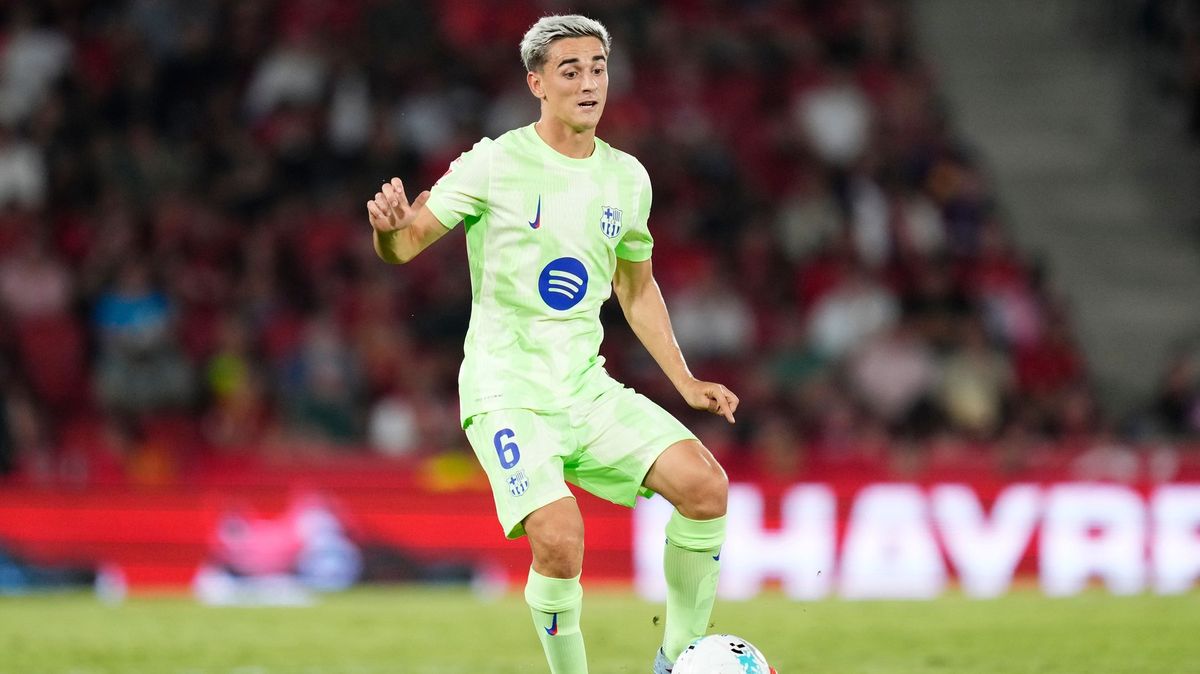 Ztráta pro Barcelonu. Důležitý záložník si po operaci nezahraje až pět měsíců