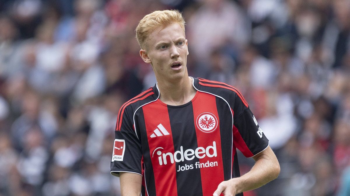 To neuděláš! Talent z bundesligy lákal klub z Arábie, matka mu vynadala