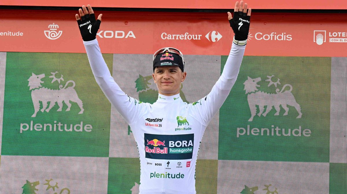 Velký triumf pro italského mladíka! Parádní souboj elitních vrchařů na Vueltě ovládl Pellizzari