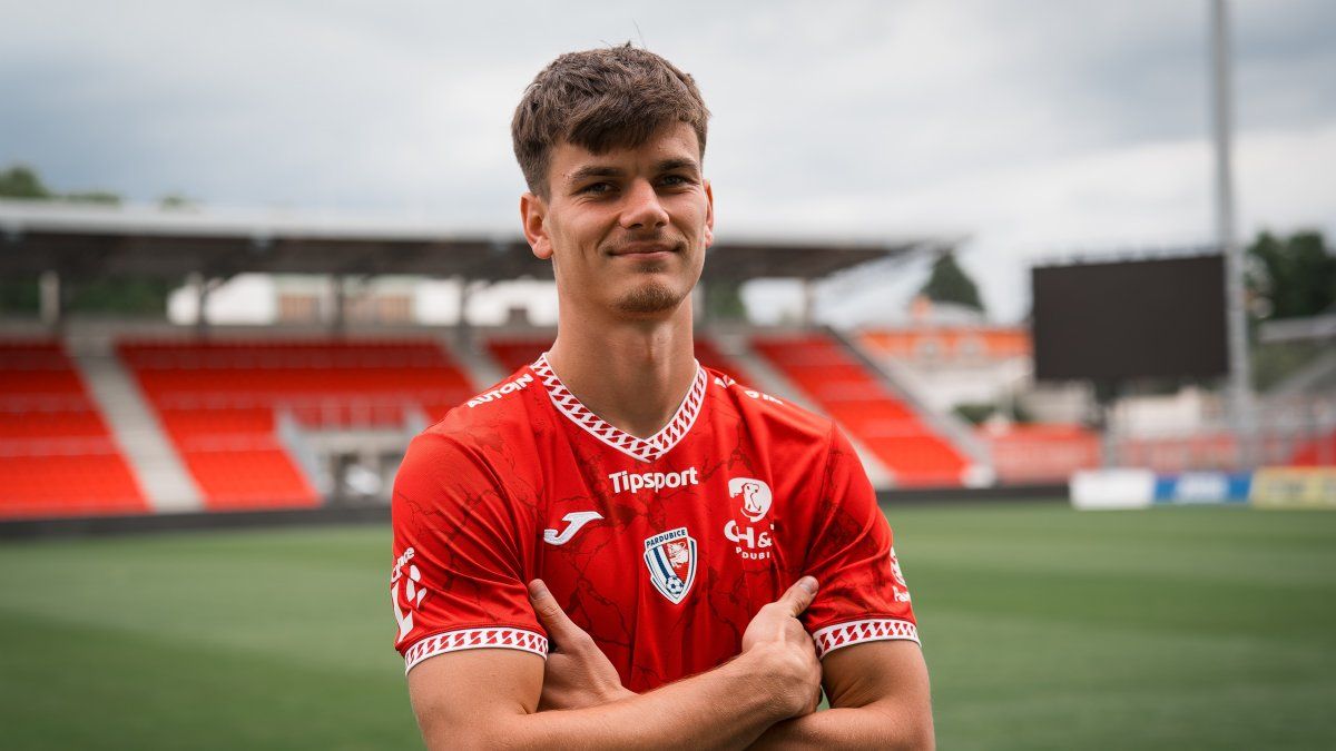 Fotbalisty Pardubic posílil útočník Smékal z Podbrezové