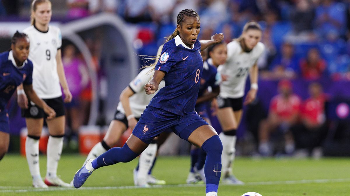 Ženský fotbal má novou nejdražší fotbalistku, Geyorová míří k nováčkovi nejvyšší anglické ligy