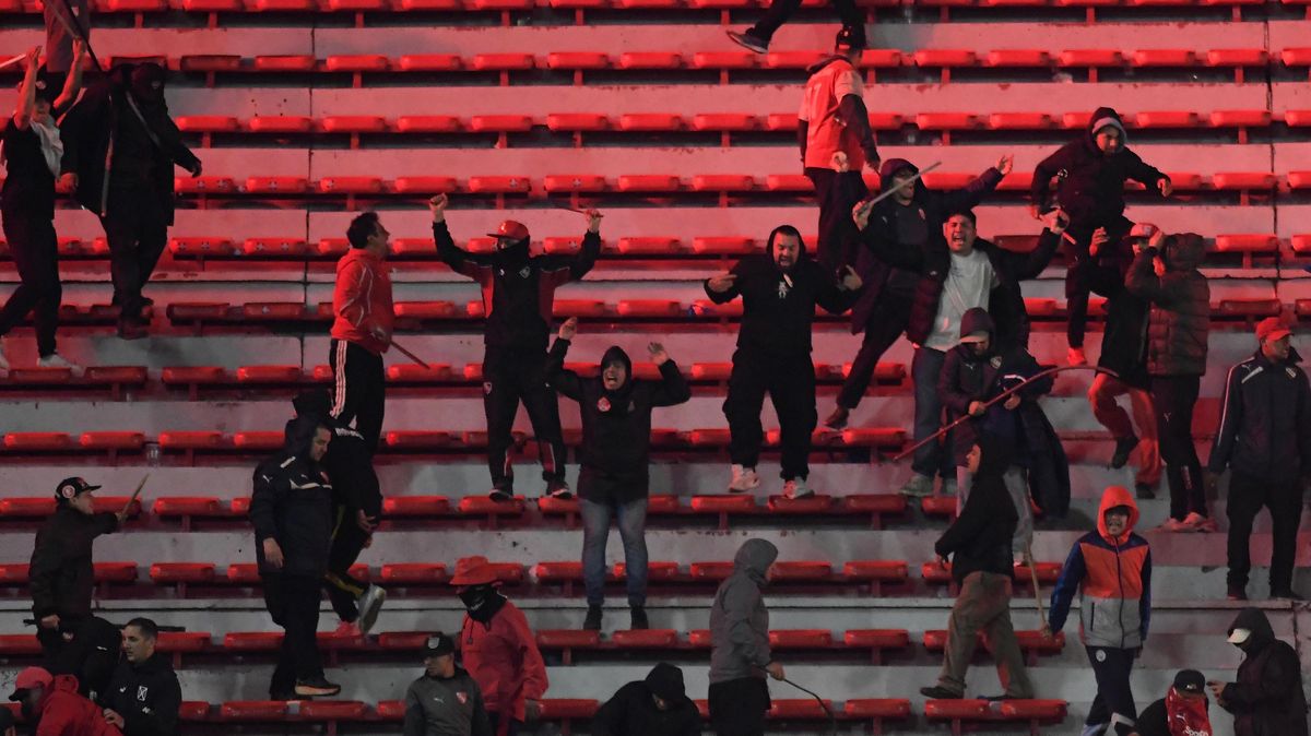 Tvrdý trest pro Independiente. Kvůli fanouškům bylo vyloučeno z Jihoamerického poháru