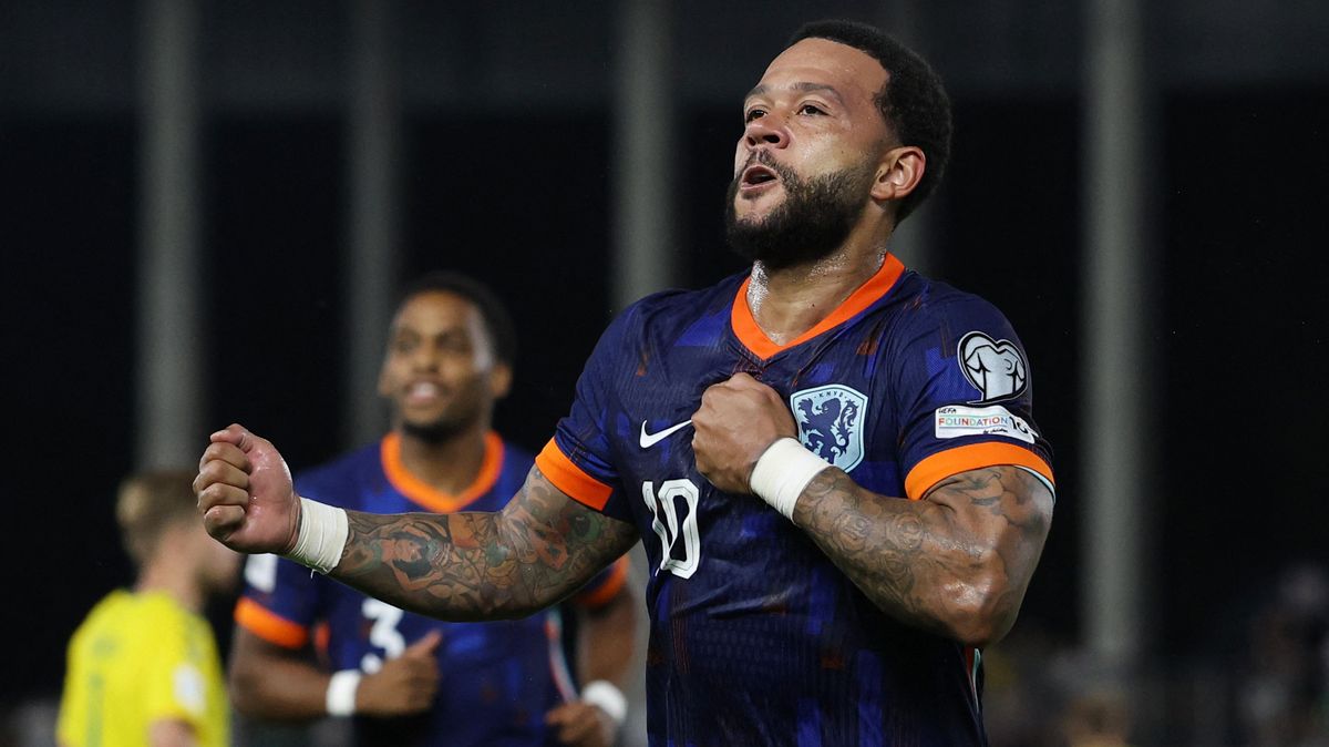 Depay překonal legendu a zapsal se do historie. Jako dárek dostal nádherné video